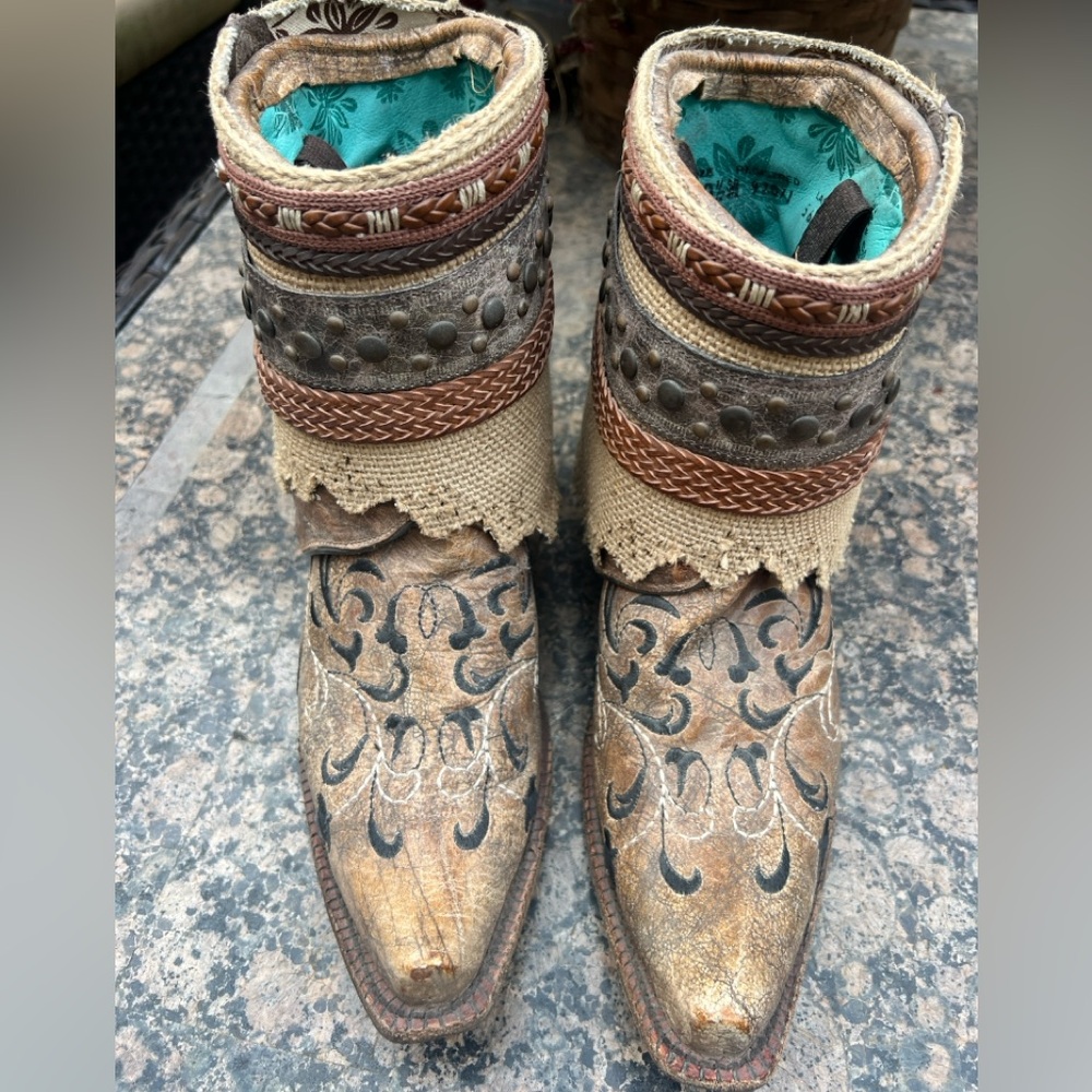 Corral Boho Boots with Removable Shafts - Picture 3 of 8